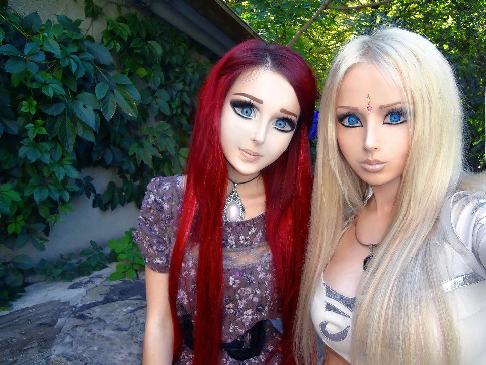 14 Creepy, Bizarre REAL-LIFE Human Barbie Dolls Of The World | YourTango